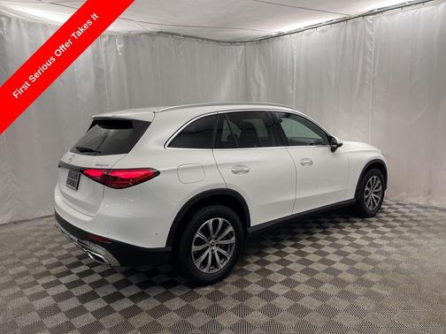 2024 Mercedes-Benz GLC 300 4MATIC