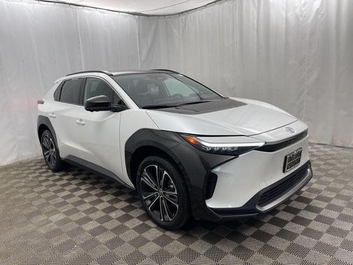 2024 Toyota bZ4X Limited
