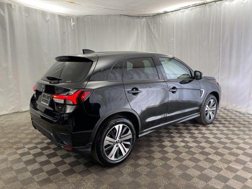 2024 Mitsubishi Outlander Sport SE
