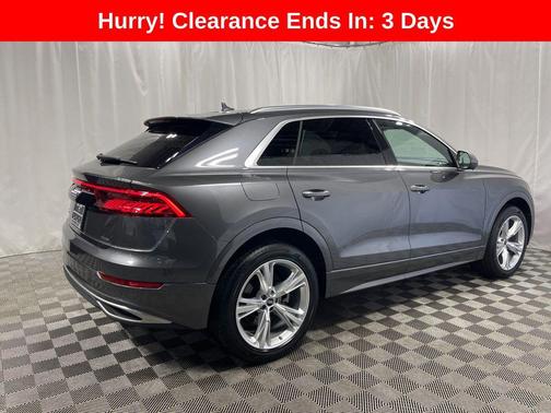 2022 Audi Q8 55 Premium Plus