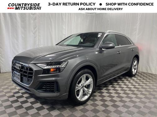 2022 Audi Q8 55 Premium Plus