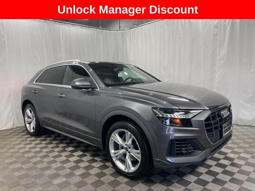 2022 Audi Q8 55 Premium Plus