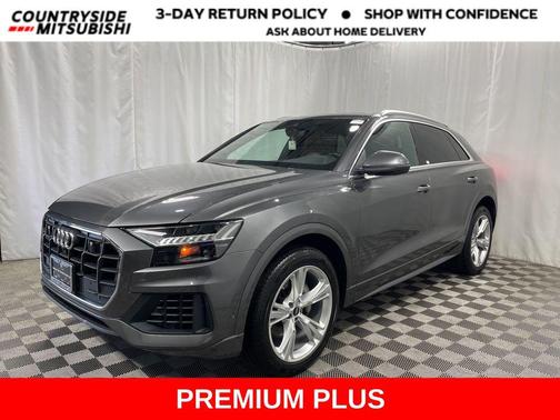 2022 Audi Q8 55 Premium Plus