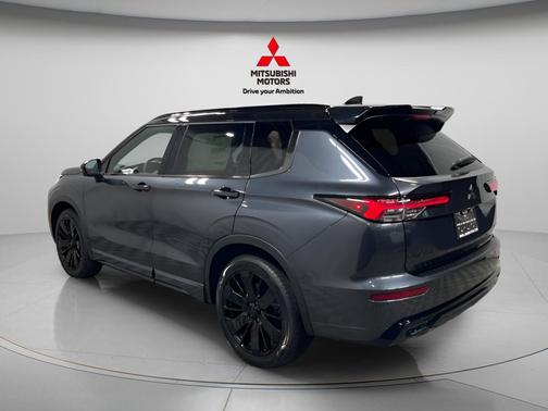 Graphite Grey With Black Roof 2026 Mitsubishi Outlander Black Edition S-AWC