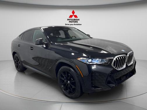 Black Sapphire Metallic 2025 BMW X6 xDrive40i