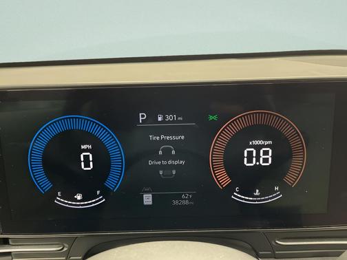 Ultimate Red Metallic 2024 Hyundai KONA SEL