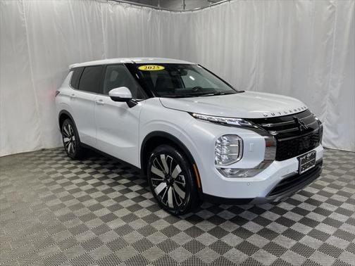 2025 Mitsubishi Outlander SE 2.5 S-AWC