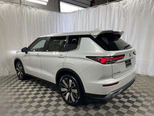 2025 Mitsubishi Outlander SE 2.5 S-AWC