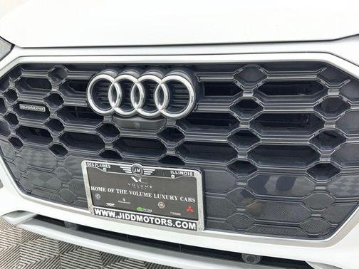 2024 Audi Q5 45 S line Premium Plus