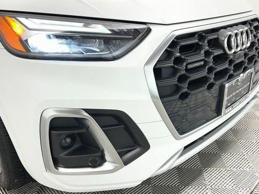 2024 Audi Q5 45 S line Premium Plus