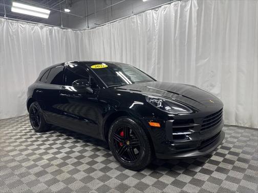 2021 Porsche Macan Base