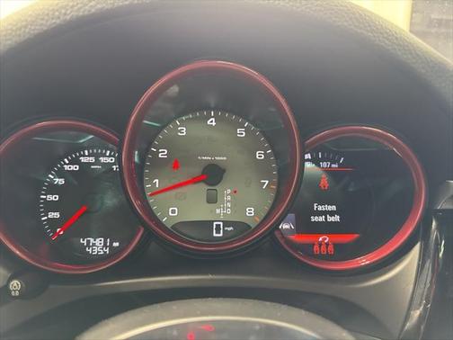 2021 Porsche Macan Base