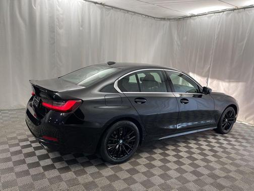 2024 BMW 330 i xDrive