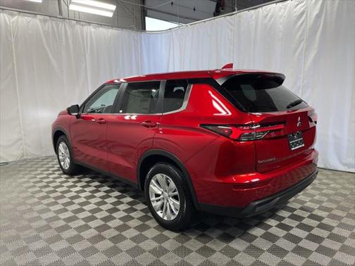 2025 Mitsubishi Outlander ES 2.5 S-AWC