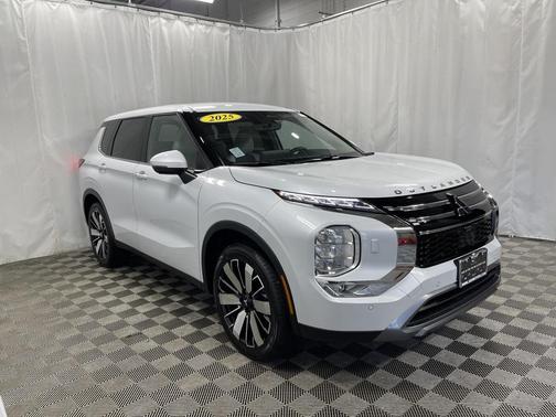 2025 Mitsubishi Outlander SE 2.5 S-AWC