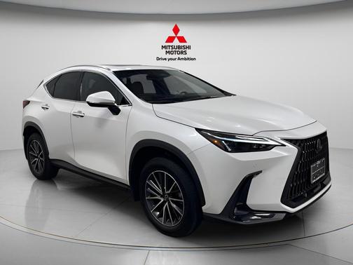 Eminent White Pearl 2025 Lexus NX 350 Premium
