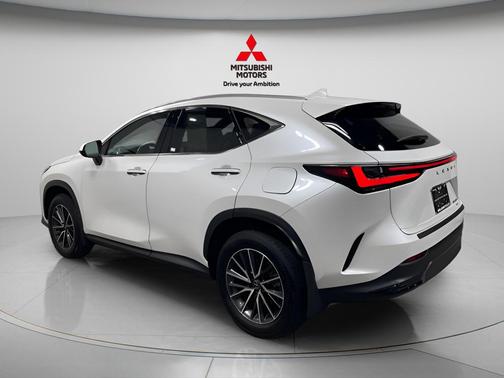Eminent White Pearl 2025 Lexus NX 350 Premium