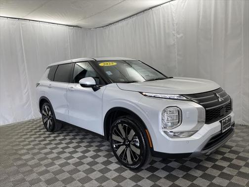 2025 Mitsubishi Outlander SE 2.5 S-AWC