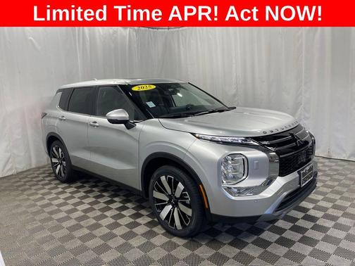 2025 Mitsubishi Outlander SE S-AWC