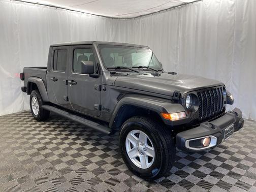 2023 Jeep Gladiator Sport S