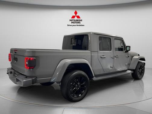 Sting-Gray Clearcoat 2023 Jeep Gladiator High Altitude 4x4