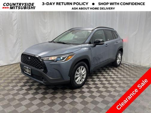 2025 Toyota Corolla Cross LE