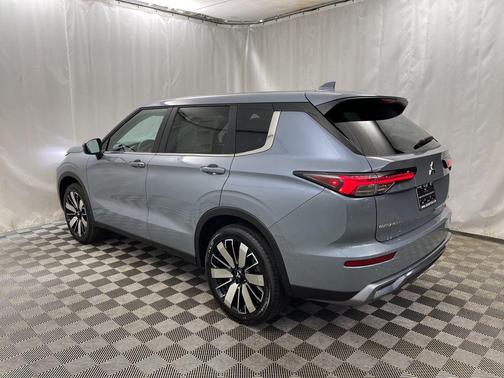 2026 Mitsubishi Outlander SE 1.5T S-AWC