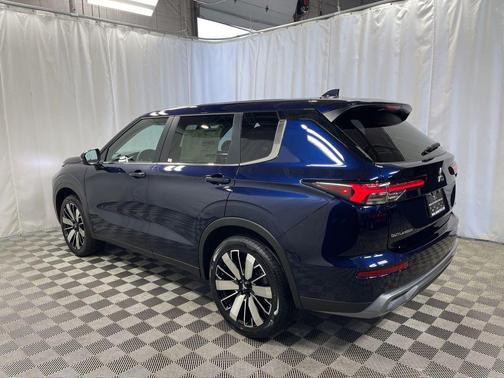 2025 Mitsubishi Outlander SE S-AWC