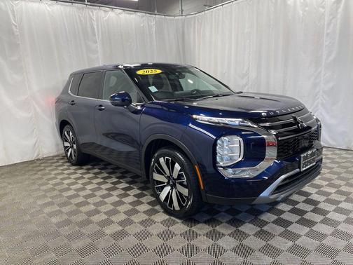 2025 Mitsubishi Outlander SE S-AWC