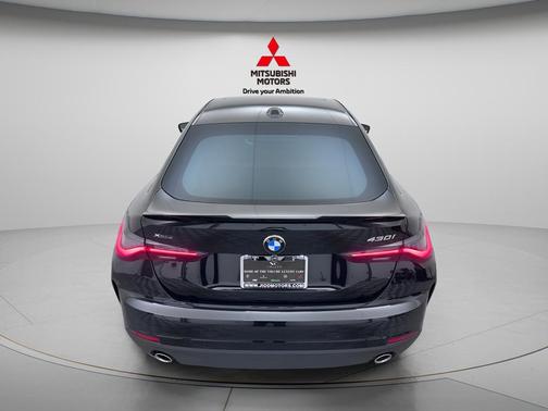Black Sapphire Metallic 2026 BMW 430 Gran Coupe i xDrive