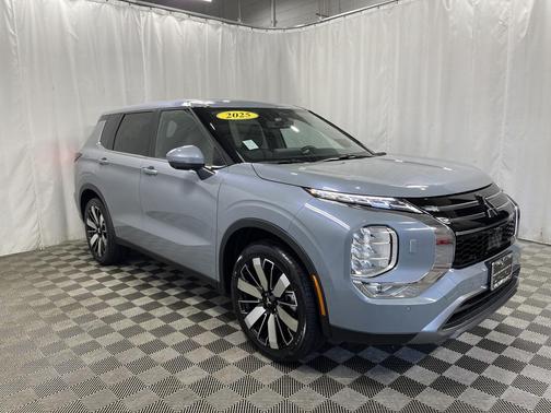 2025 Mitsubishi Outlander SE 2.5 S-AWC