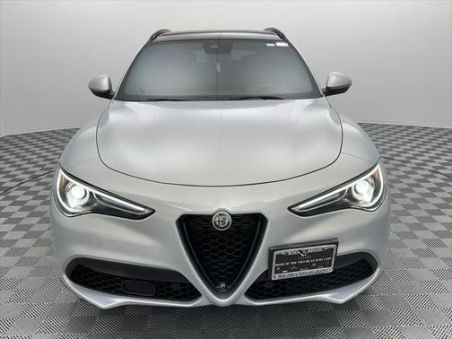 2022 Alfa Romeo Stelvio Sprint