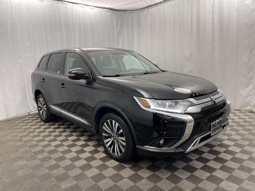 2019 Mitsubishi Outlander SE