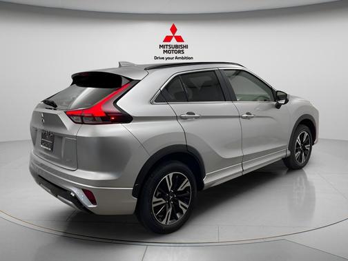 Alloy Silver Metallic 2026 Mitsubishi Eclipse Cross SEL