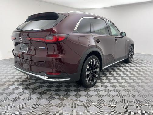 2024 Mazda CX-90 PHEV Premium Plus
