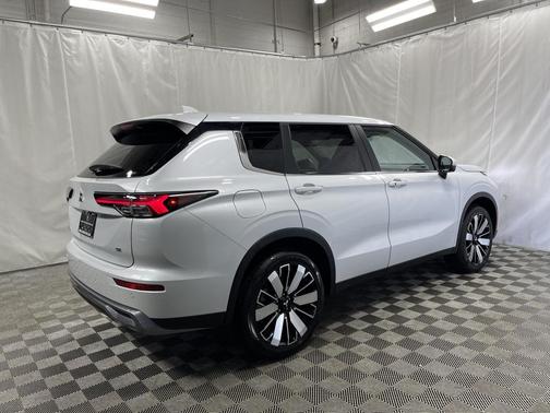 2025 Mitsubishi Outlander SE 2.5 S-AWC