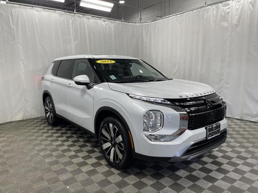 2025 Mitsubishi Outlander SE 2.5 S-AWC