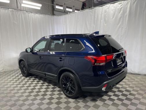 2018 Mitsubishi Outlander LE
