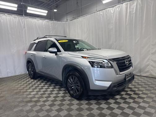 2022 Nissan Pathfinder SV 2WD