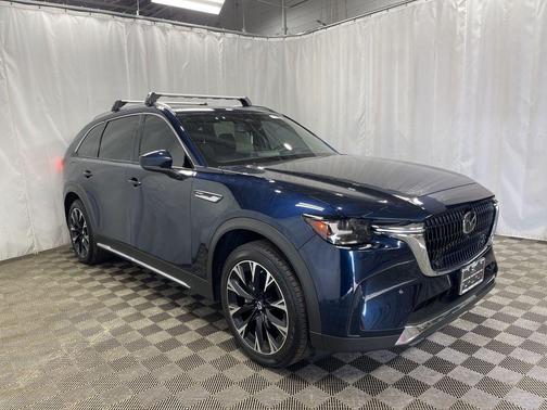 2024 Mazda CX-90 PHEV Premium Plus