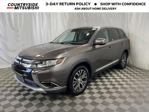 2016 Mitsubishi Outlander SE