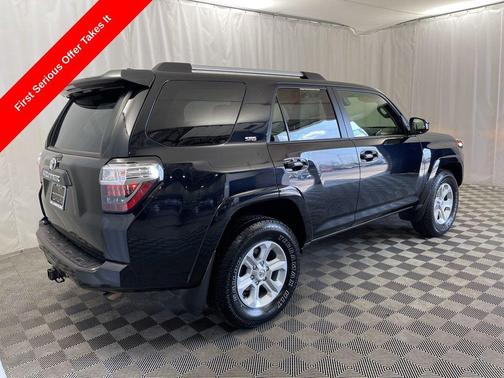 2024 Toyota 4Runner SR5