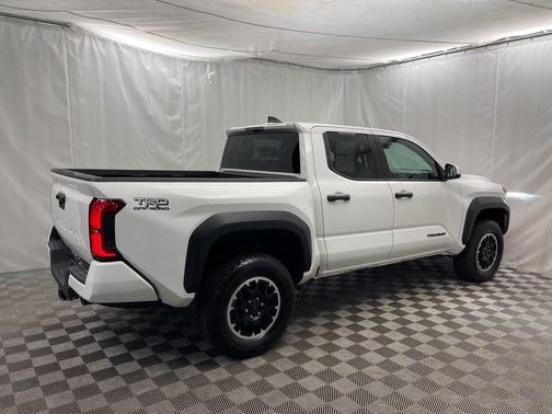 2025 Toyota Tacoma TRD Off Road