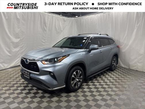 2021 Toyota Highlander Hybrid XLE