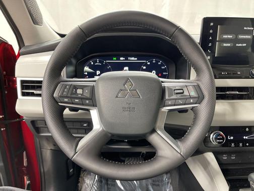 Red Diamond 2026 Mitsubishi Outlander SE 1.5T S-AWC