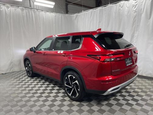 2024 Mitsubishi Outlander SE Black Edition S-AWC