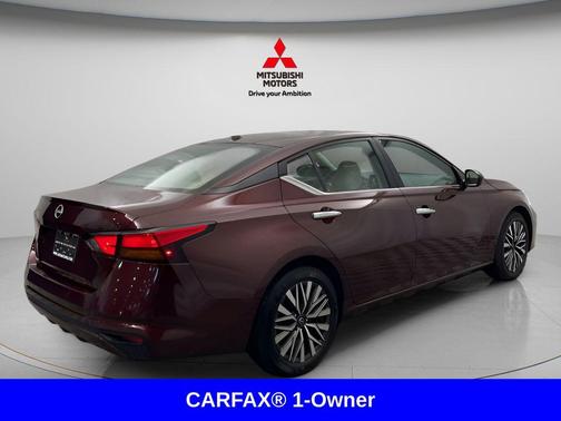 Garnet Pearl Metallic 2025 Nissan Altima 2.5 SV