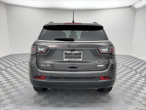2023 Jeep Compass Latitude Lux