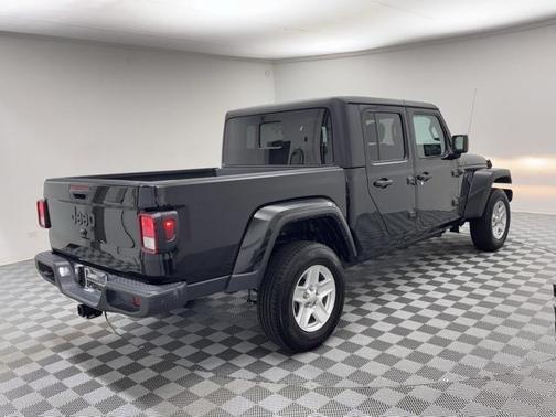 2023 Jeep Gladiator Sport S