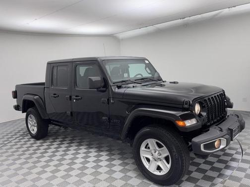 2023 Jeep Gladiator Sport S